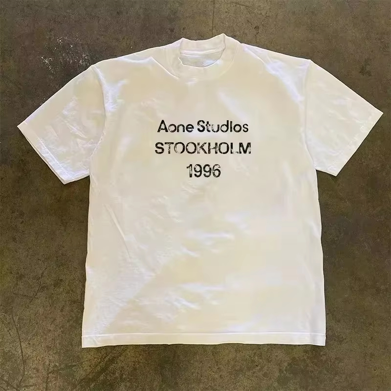 Streetwear Brand Top - Nuova Tendenza Moda Estiva: T-shirt di
