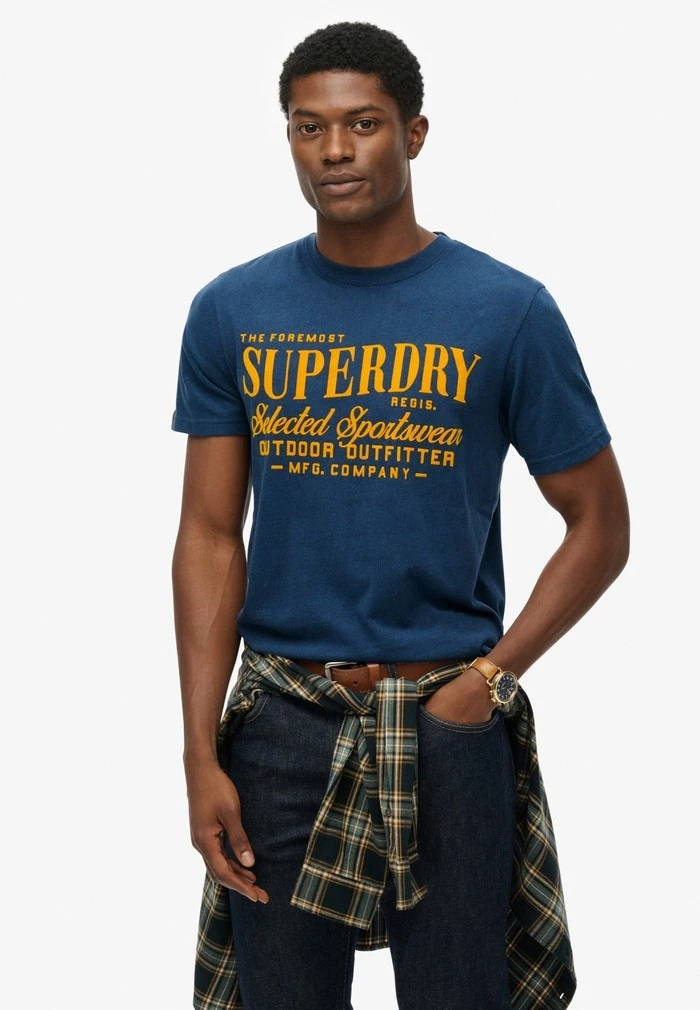 T-shirt grafica vintage con lo - Streetwear Brand Logos recensione e prezzo