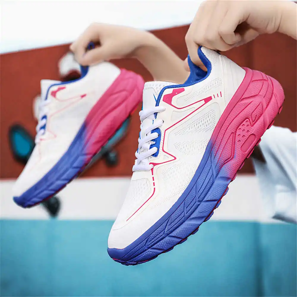 Non scivola Taglia 37 Scarpe T - Streetwear Brand In Uk recensione e prezzo
