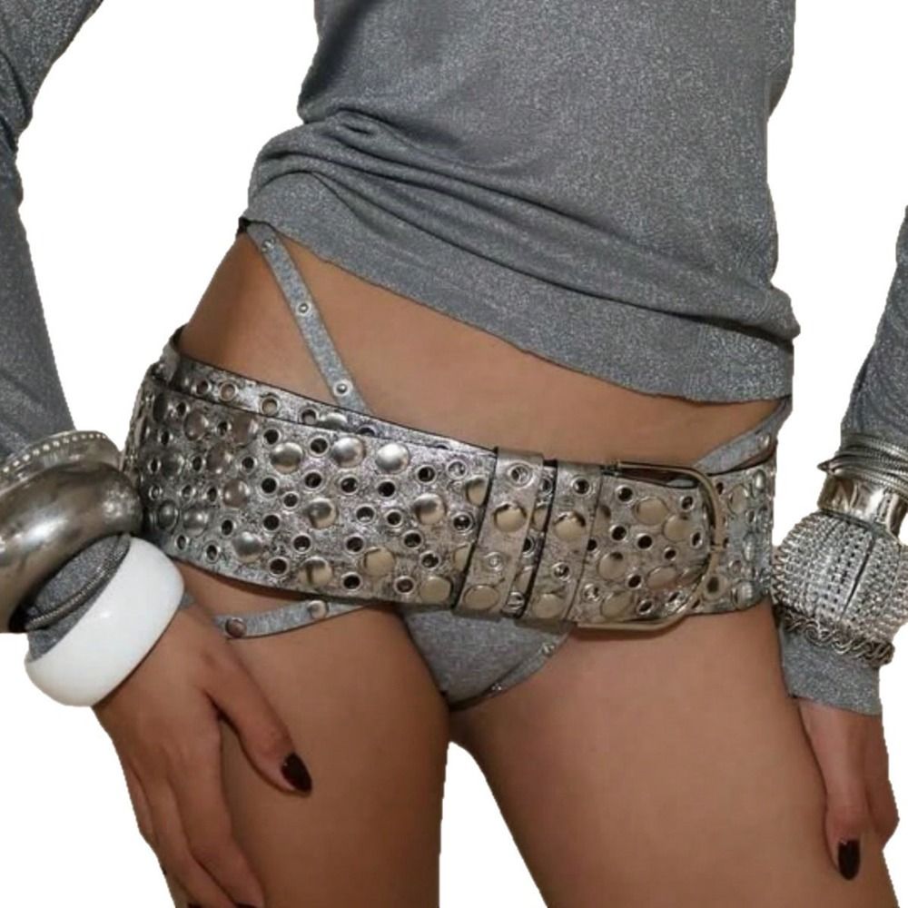Cintura Punk con Occhielli e R - Streetwear Brand Belts recensione e prezzo