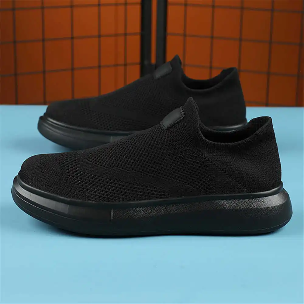 Calze con plateau scarpe marro - Streetwear Brand In Uk recensione e prezzo